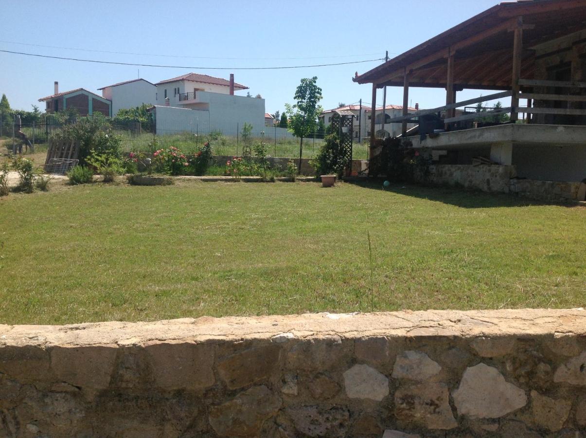 Peaceful Apartments In Elani Exterior foto